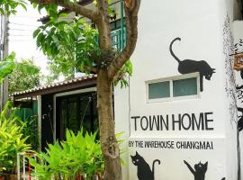 Town Home by The Warehouse Chiang Mai，位于清迈的酒店