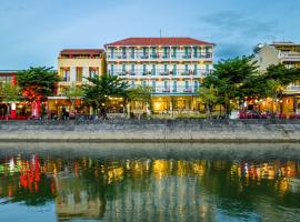 Lantana Boutique Hoi An Hotel，位于会安Minh An的酒店