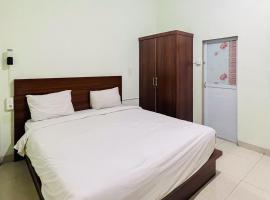 Teratai Residence Mitra RedDoorz，位于棉兰的酒店