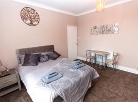 Spalding Town Centre Luxury Private Apartment，位于斯伯丁的酒店