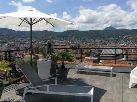 5&5 Rooftop，位于克莱蒙费朗Clermont-Ferrand Cathedral附近的酒店