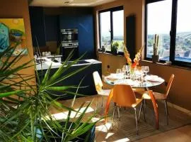 Luxury Apartment Brighton and South Downs National Park, Free Parking, animals on request daily fee