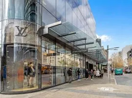 Stylish Urban Gem Downtown Perth