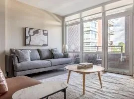 Potomac Yard 1br w concierge lounge nr airport WDC-715