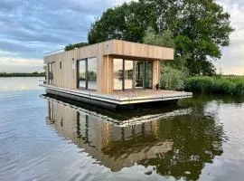 Houseboat "Surla Copes Club" with FREE tender boat in Nature