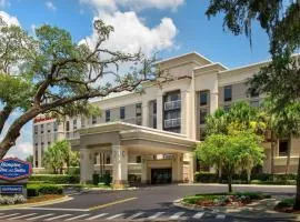 Hampton Inn & Suites at Lake Mary Colonial Townpark