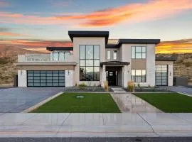 CR 1463 -- Luxurious Copper Rock Home - Golf Views - Pool-Spa