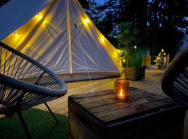 koh tenta a b&b in a luxury glamping style，位于玛丽费莱德的乡村别墅