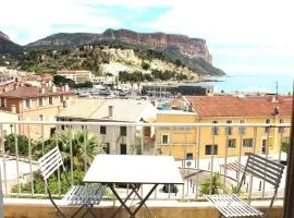 Seaview.Cassis