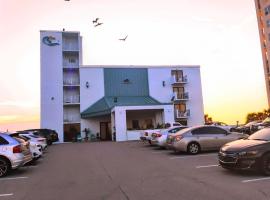 Beachside Hotel - Daytona Beach - NO POOL，位于代托纳海滩的酒店