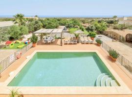 CAN TROBAT Gran Villa Mallorquina con piscina，位于索塔的酒店