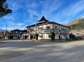 Hotel Pintó Terraza，位于埃斯克尔的滑雪度假村