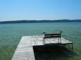 Cavalier Cottage - Private Lakefront W Kayaks!