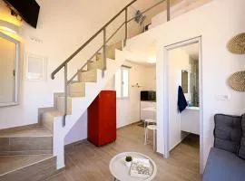 Santorini cycladic house for 2 persons by MPS