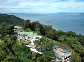Oceans Two Resort，位于曼努埃尔安东尼奥的度假村