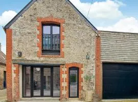 Awesome Home In Saint-Vaast-La-Hougue