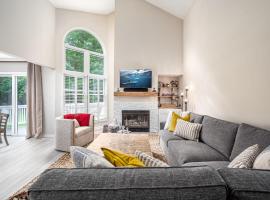 The Cozy Cottage - 10 Min From UNC，位于教堂山的酒店