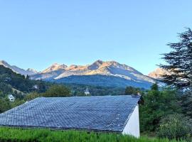 Cozy Appartement avec vue sur montagne，位于Bourisp的酒店