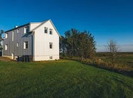 Farmhouse Meiri-Tunga 1