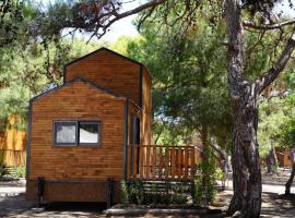 Erdemli Belediyesi Bungalov ve Glamping Evleri，位于Erdemli的豪华帐篷营地