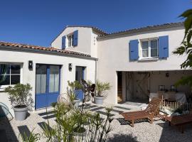 LE CLOS DE FLO 17，位于Saint-Rogatien的酒店