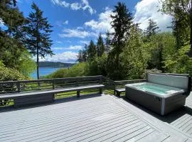 Secluded Sanctuary With a View of The Puget Sound