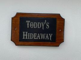 Toddys Hideaway，位于卡文的酒店