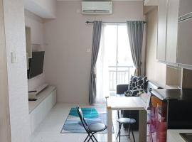 Cosy stay at Akasa Apartment BSD City，位于切特-希利尔的公寓