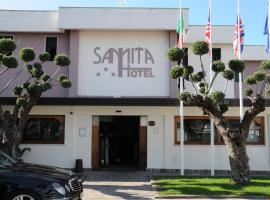 桑尼塔酒店，位于卡索里亚的酒店