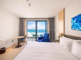 The Empyrean Cam Ranh Beach Resort