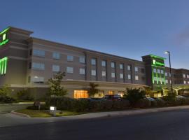 Holiday Inn & Suites San Antonio Northwest by IHG,位于圣安东尼奥的酒店