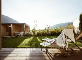 Amolaris Garden Lodges & Guesthouse