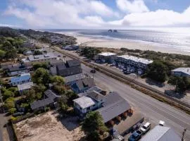 Cottages at Rockaway Beach Suite #1