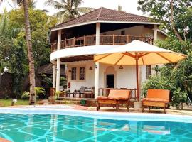 Manuastro Breeze Villa - Diani Beach，位于Galu的酒店