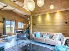 Chalet 4**** La Clusaz: sur les pistes, 10 pers, terrasse, garage, Wifi, linge inclus - FR-1-437-80，位于拉克吕萨的酒店