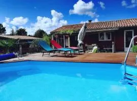 MAISON & PISCINE PRIVES,PLAGES OCEAN ET LAC A 10 kms
