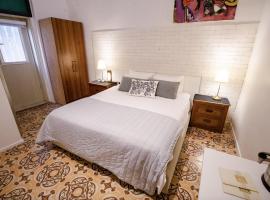 Suite Sod HaChaim- Artist Quarter Old City Tzfat，位于萨法德的酒店