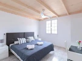 Las Palmas Central Rooms