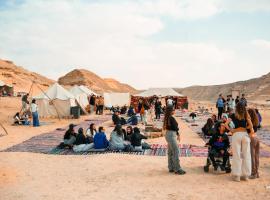 Wadi Camp - Wadi Degla Protectorate，位于Sakan ‘Arab al Ḩuwayţāt的露营地