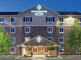 WoodSpring Suites Ashland - Richmond North，位于阿什兰的酒店