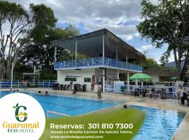 Eco Hotel Guarumal，位于卡门阿皮卡拉的酒店