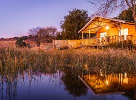 Copperleigh Trout Cottages，位于Dargle的农家乐