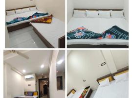 Hotel shipra suites，位于乌贾因的酒店
