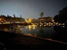 Retreat at Premier Parks