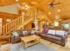 Rustic Cabin with Hot Tub - 7 Miles to Hocking Hills