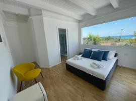ITINERA Baia Verde Rooms and Breakfast，位于加利波利拜亚佛得角沙滩附近的酒店