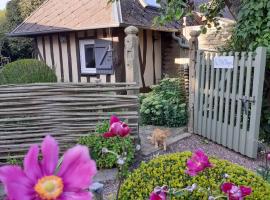Au p'tit jardin，位于Saint-Sylvestre-de-Cormeilles的酒店