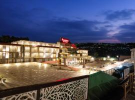 Ramada by Wyndham Murree Lower Topa Resort，位于穆里的酒店
