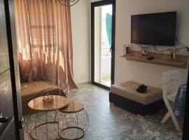 Charmant appartement - residence avec piscine entre Hammamet et Nabeul，位于纳布勒的酒店