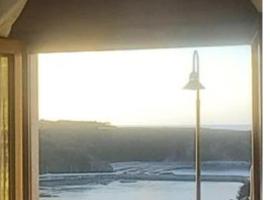 LUARCAPLAYA APARTAMENTO Plazas de garaje incluidas，位于卢阿尔卡的酒店